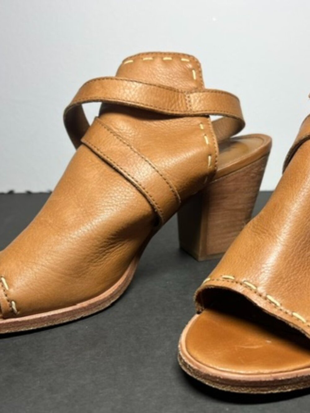 Frye Warm Brown Leather Sandals - Size 9.5 M